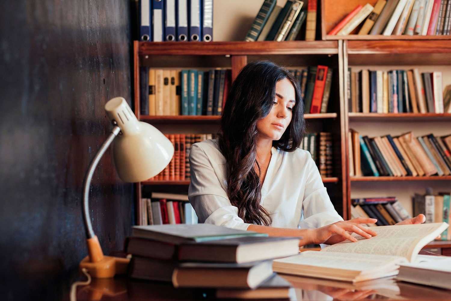 Almanca C2 okuma becerileri – edebi ve felsefi metin analizi